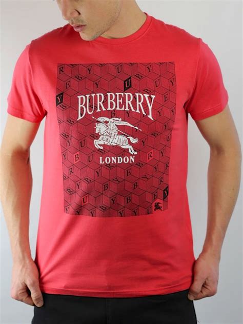 camisa burberry hombre rosa|Burberry t shirt.